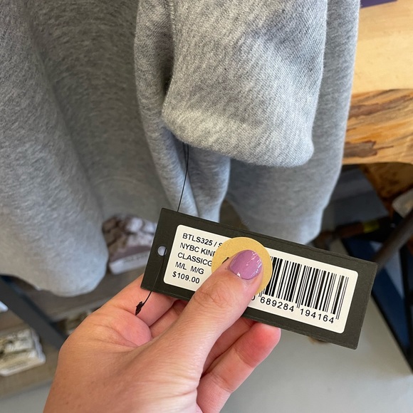 NWT - Brunette the Label “KIND CLUB” crewneck - Picture 3 of 4